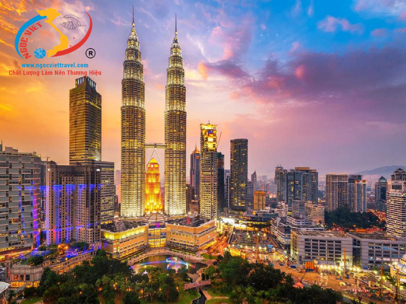 TOUR BAY THẲNG SINGAPORE - MALAYSIA - LỄ 2.9
